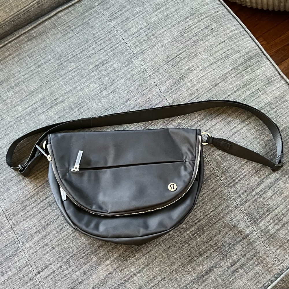 Lululemon All Night Festival Bag 5L